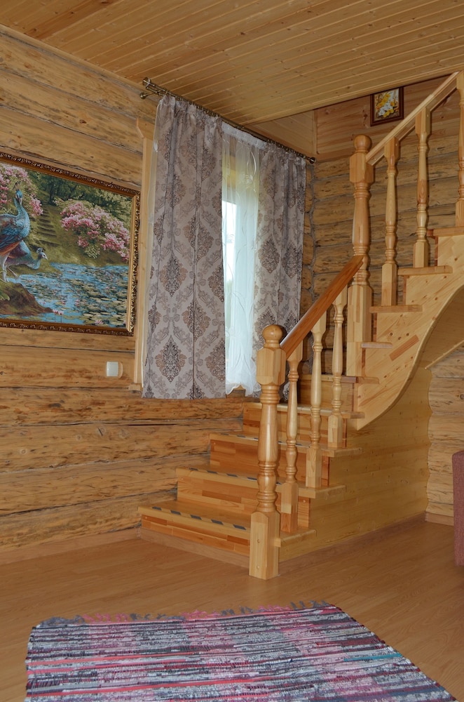 Woods Lake Resort