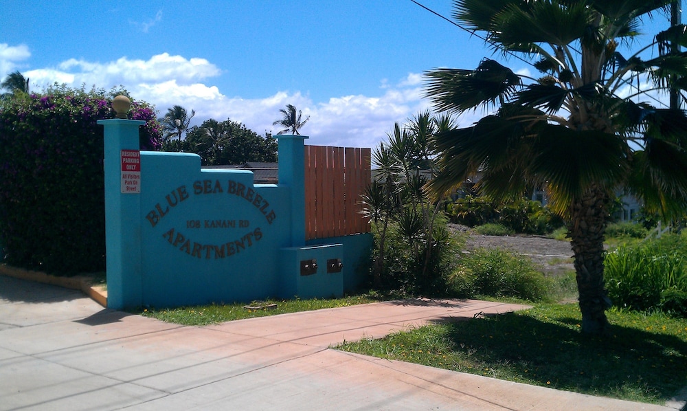 Hotel Blue Sea Breeze by Hello Relaxation - Image 1