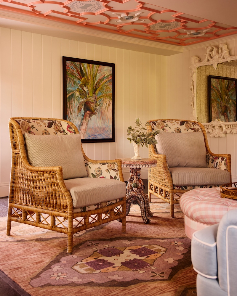 Private Pool Villa at Coral Sands Steps to Pink Sand Beach & Resort Amenities