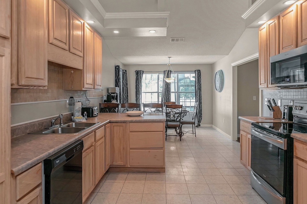 Happy Ours by Southern Vacation Rentals