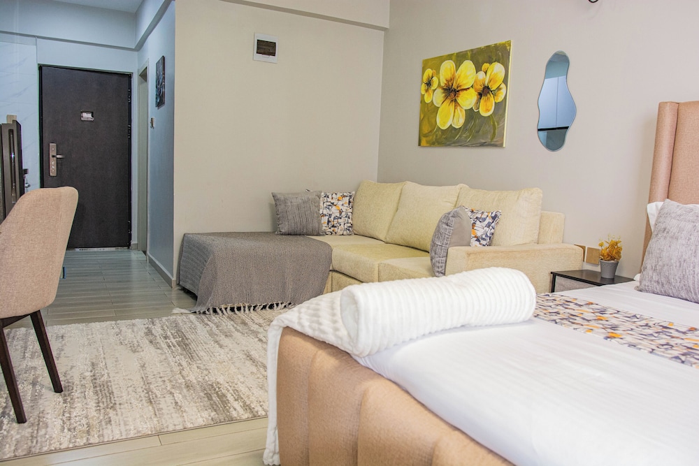 Ashmere by Edmor Suites.