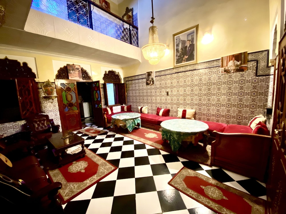 lounge