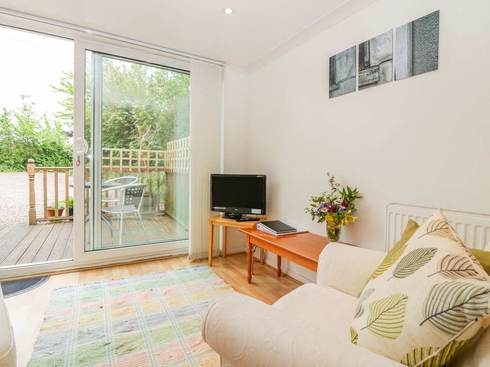 Wisteria Cottage view 5