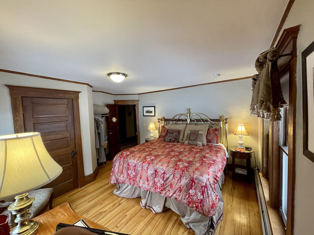 Mad River Inn view 2
