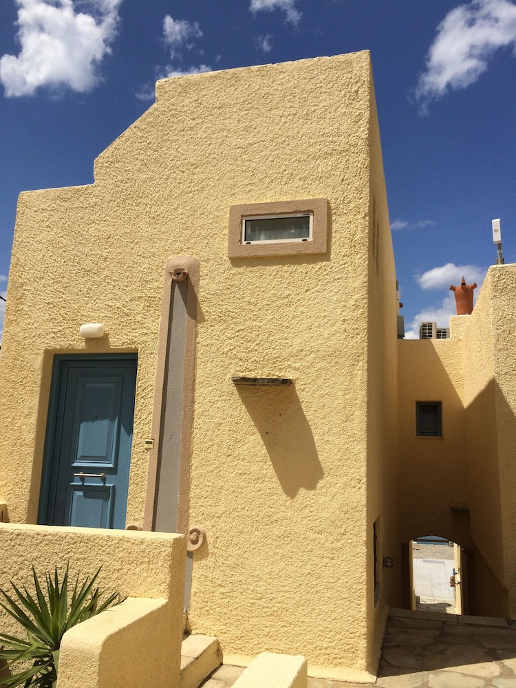 Porto Sisi Hotel Apartments