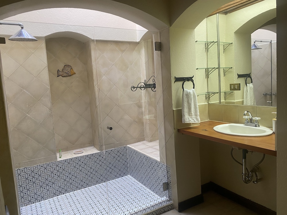 Tierra Magica BB and Art Studio - Property Image 3