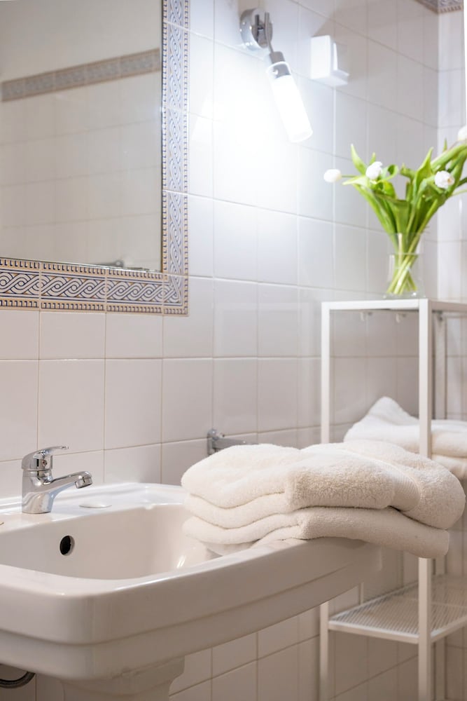 Bo Boutique Hotel & Hairshop