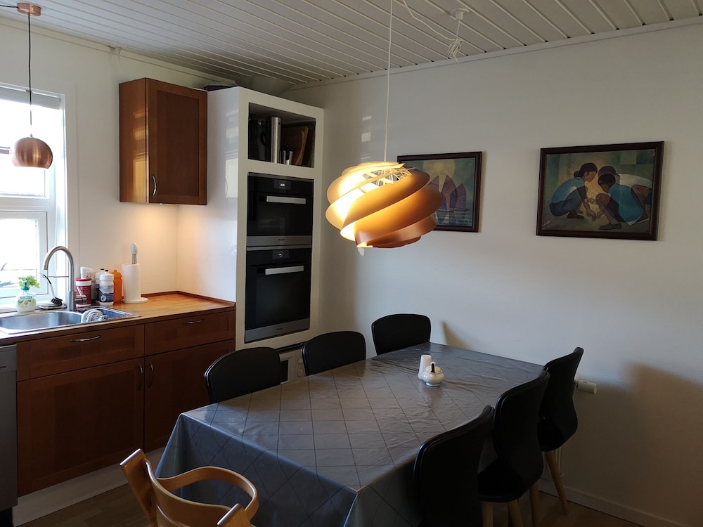 Rose Cottage 102m2 Tórshavn with Parking view 3