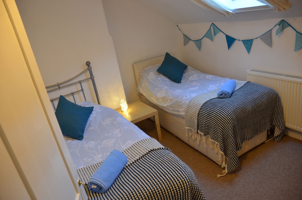Harbour View Cottage view 4