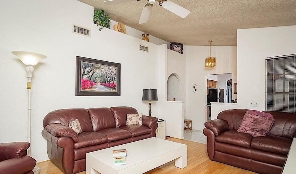 Take It Easy By Signature Vacation Rentals