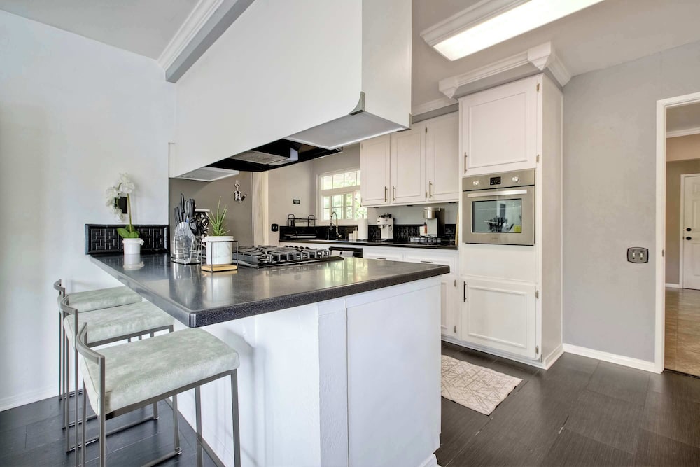 O-side Oasis - Luxury Stay for 7
