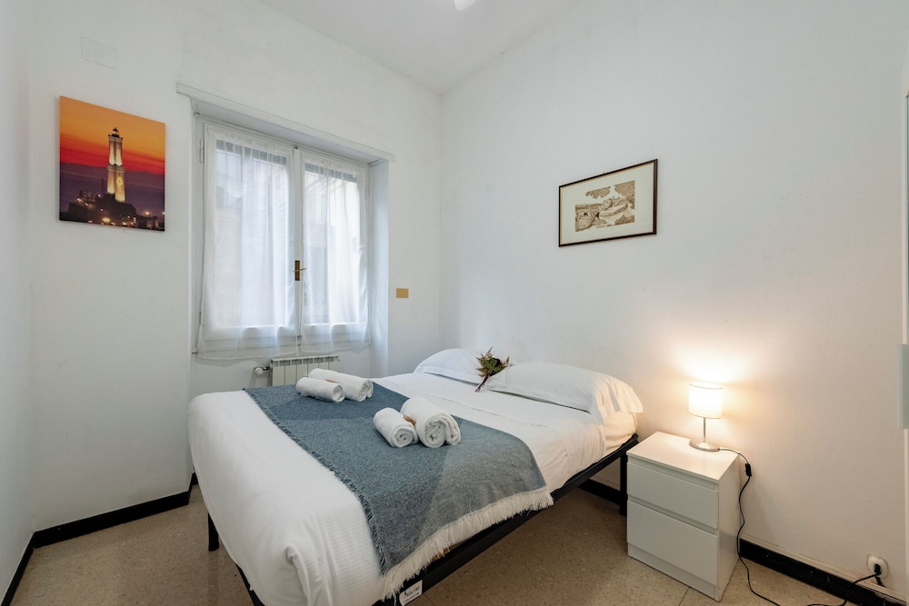 House Rondinella Genova City Center