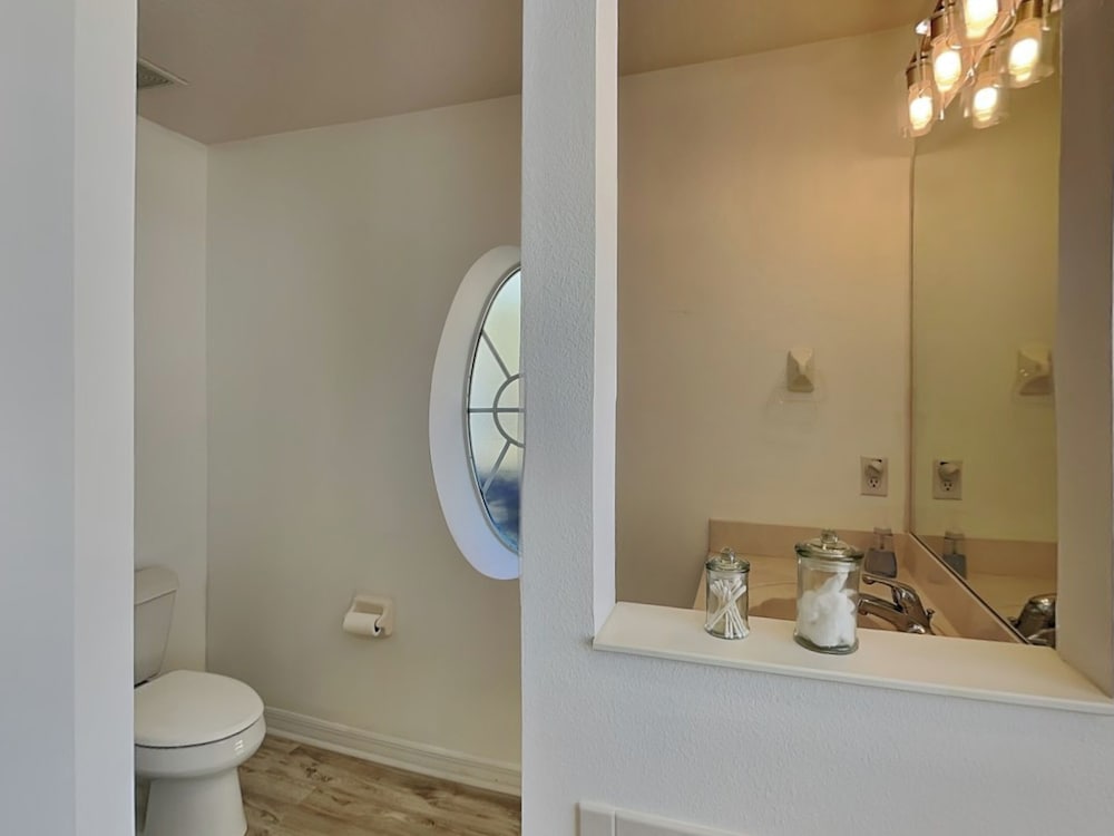 Shore Thing by Distinctive Beach Rentals