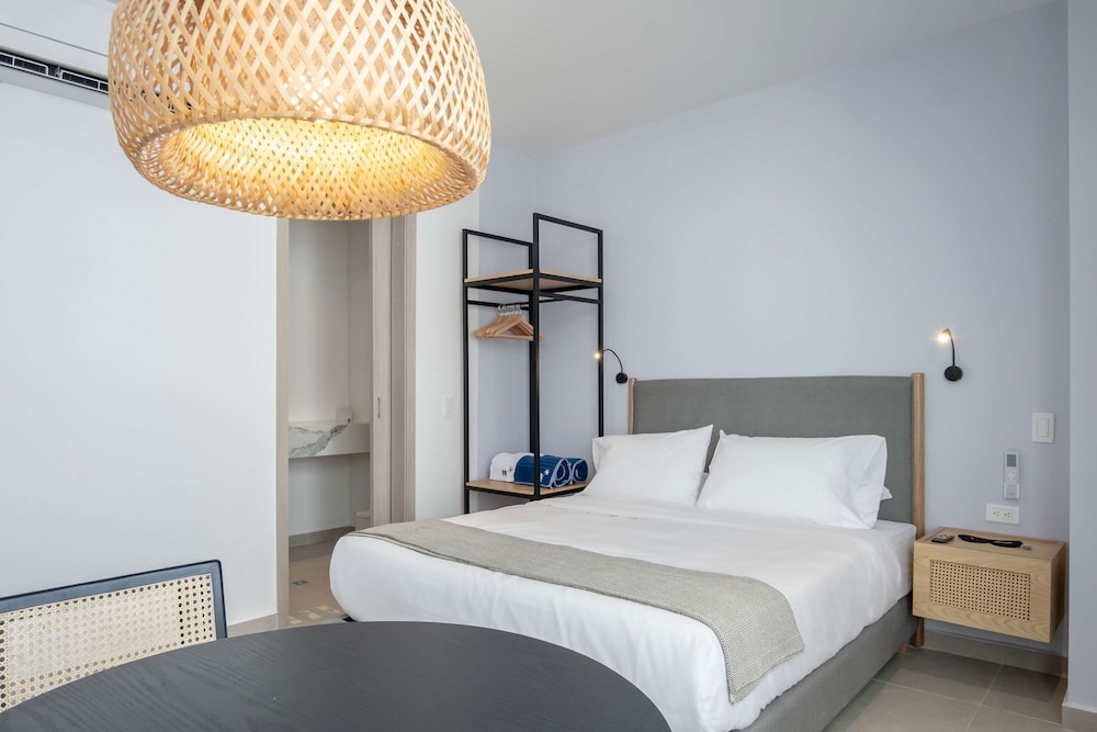 w Dazzling 2BR w Fantastic Terrace in CTG