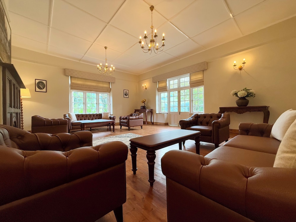 Watawala Tea Plantation Bungalow