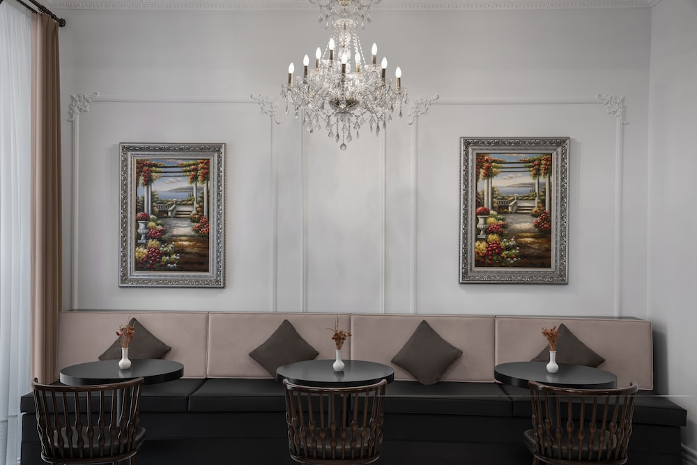 AKKA Lush Otel Taksim - Image 27