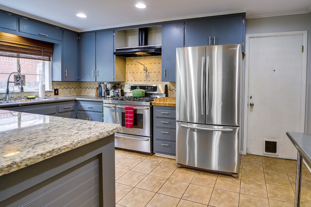 Sebring Vacations - Tulsa Home Near AR River The Gathering Place! - Property Image 25