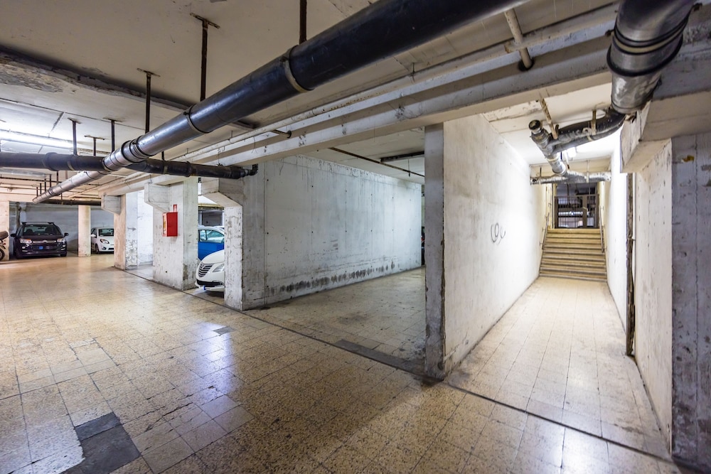 Casa Kenzo With Parking by Napoliapartments
