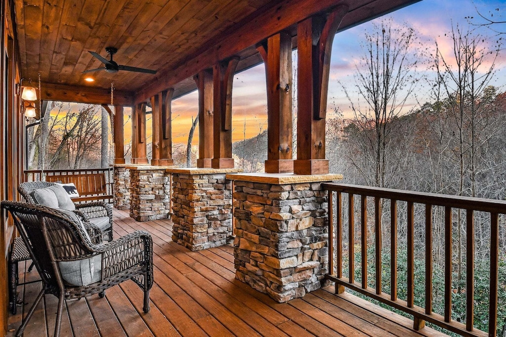 Pearl's Mountain Retreat 3 Bedroom Cabin