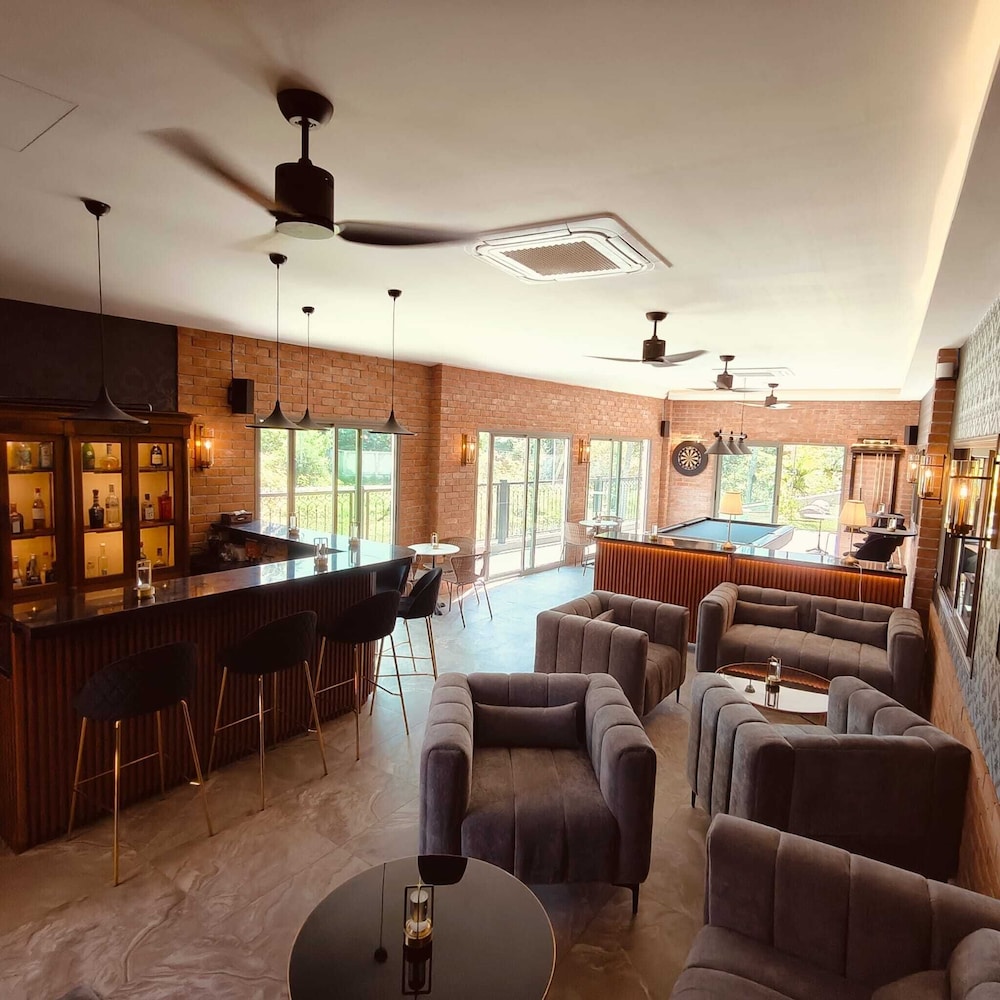 Varaya Resort