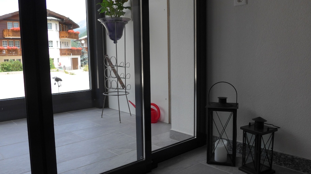 Haus Amici, Saas-Grund view 2