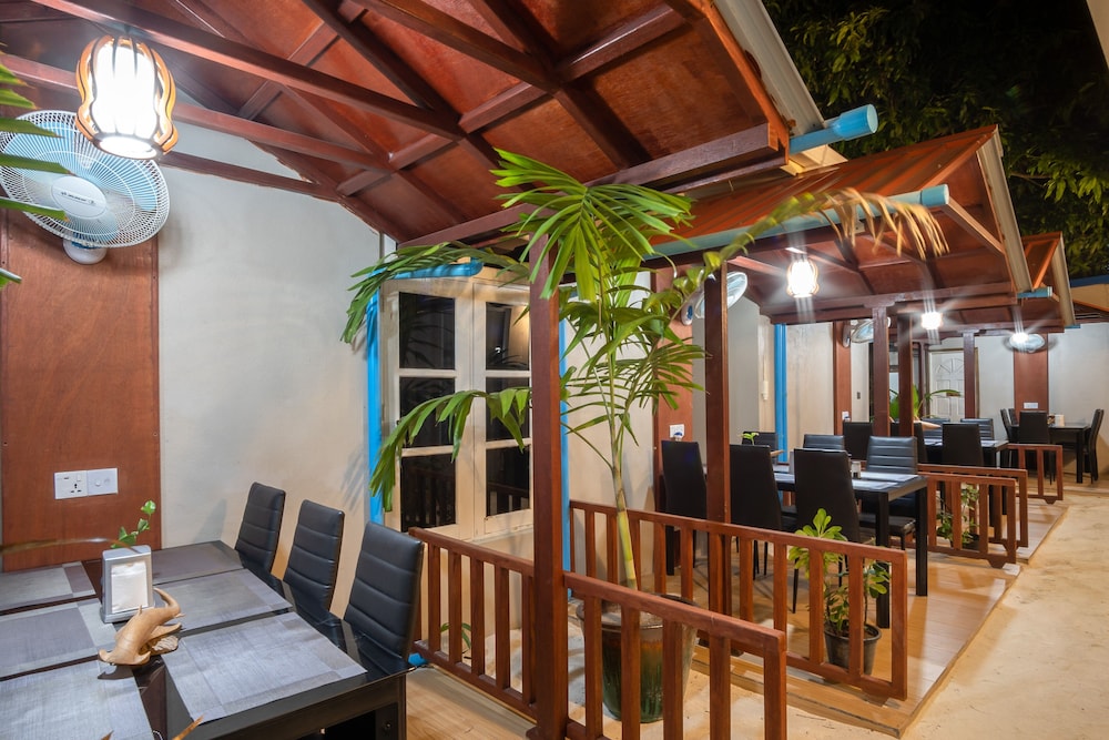 Ukulhas Beach Inn