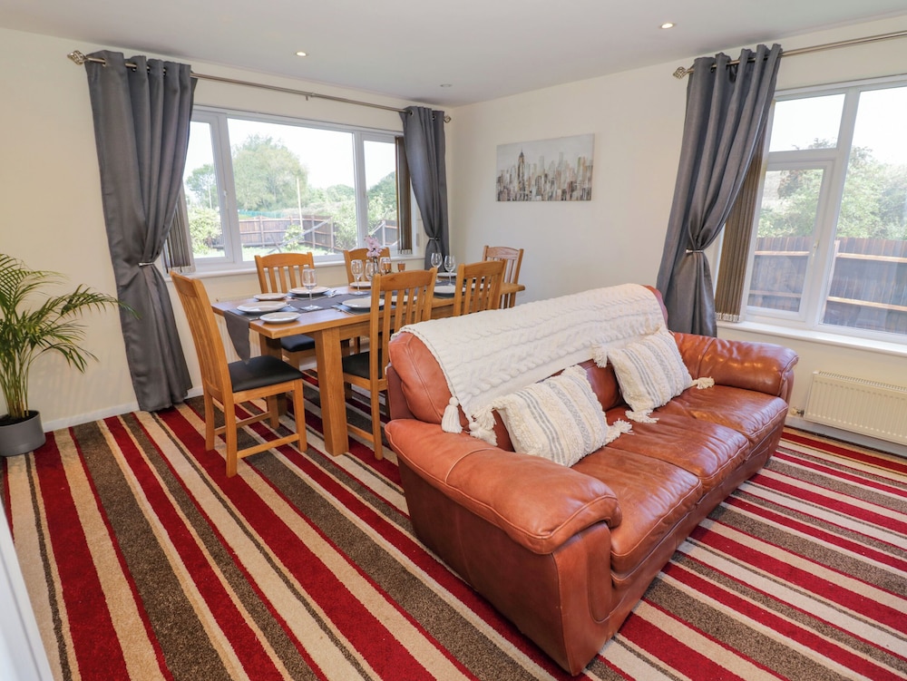 Fenny Marina Cottage