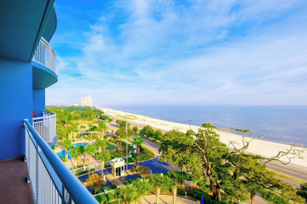 Legacy Towers II Deluxe