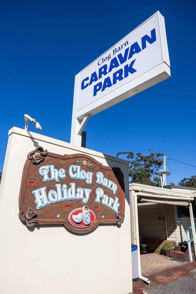 Clog Barn Caravan Park