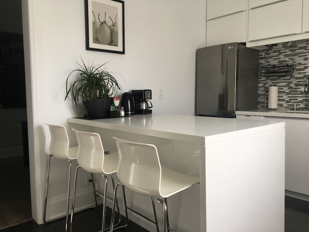 Kensington Suites