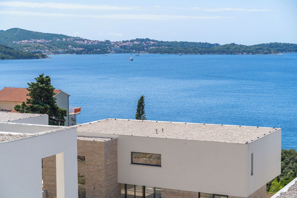 Soline Rocks Resort