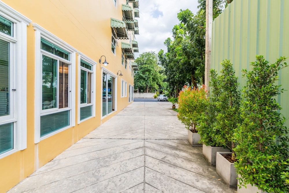 Hotel Le Hua - Image 1