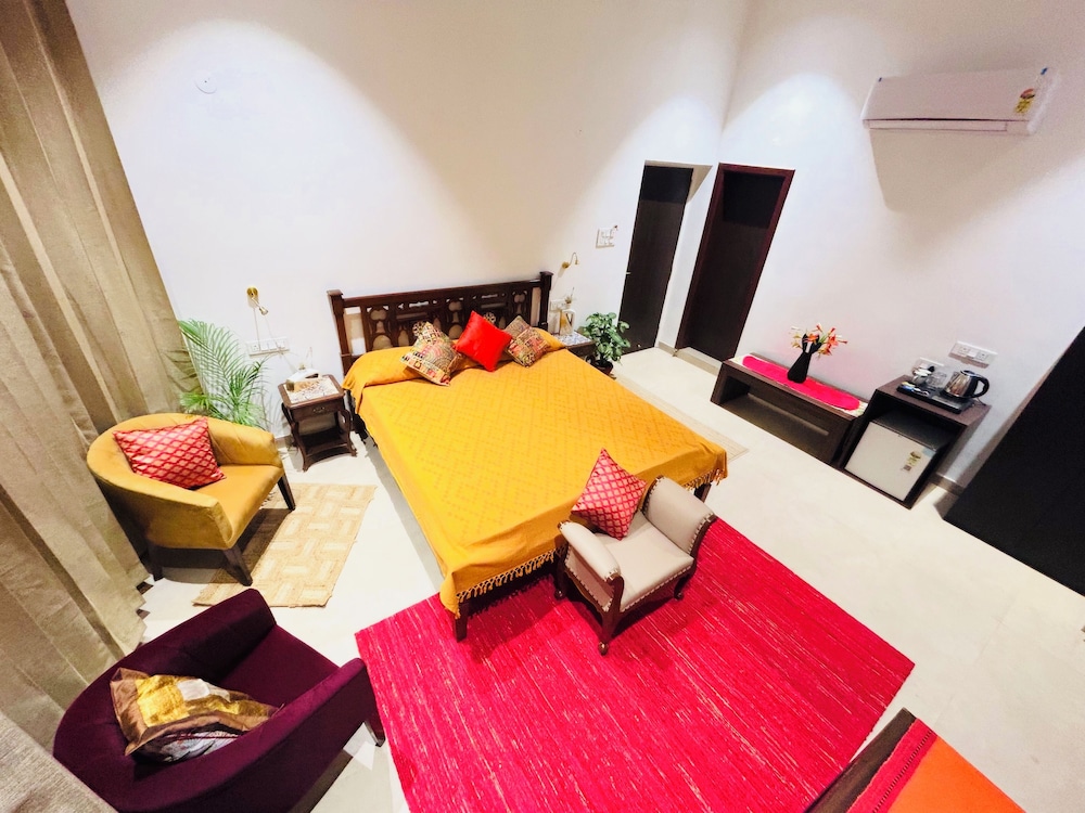 Grand Villa
