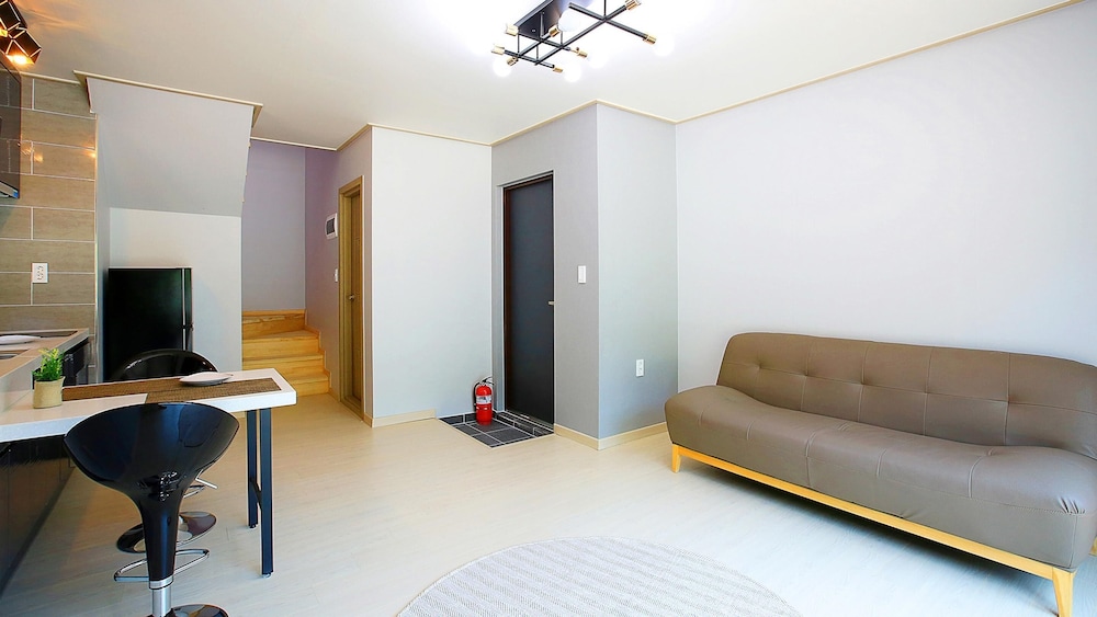 Hongcheon Stone Brown Pension