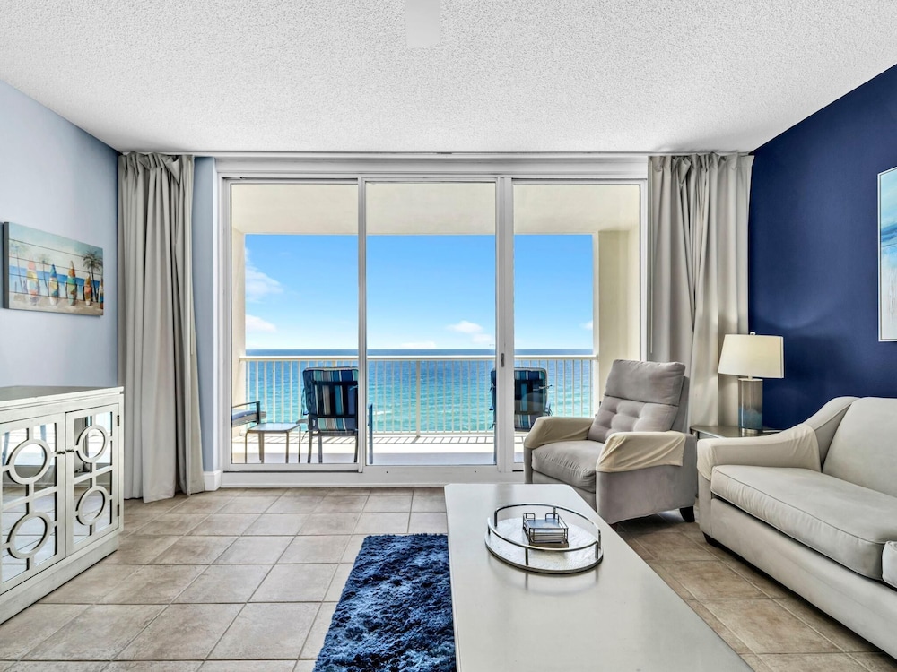 Majestic Beach Towers 1-1205