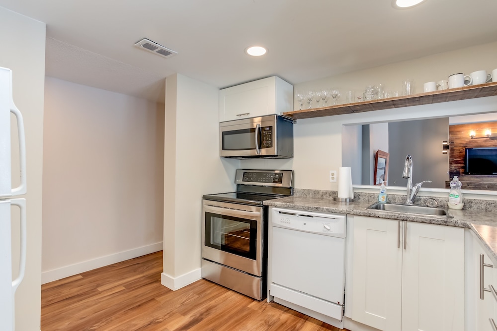 Wintergreen Condos