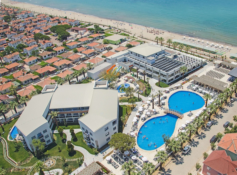 Palm Wings Beach Resort & Spa Kusadasi- All Inclusive