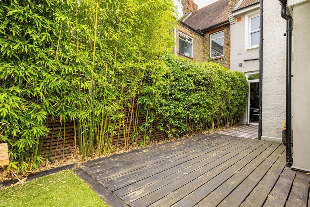 outdoor bbq area