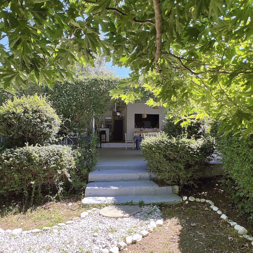 Garden Villa Naza