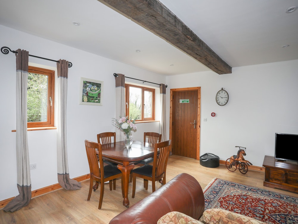 Long Cottage