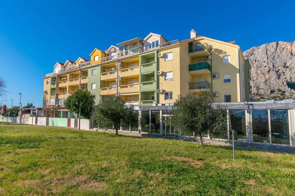 Apartment Milvana