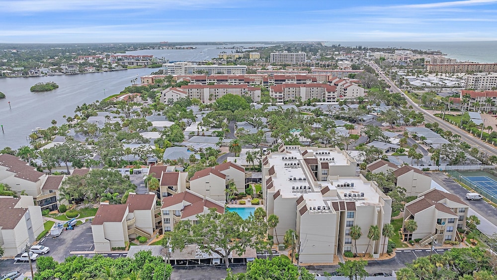 My Happy Place 2 Bedroom Condo