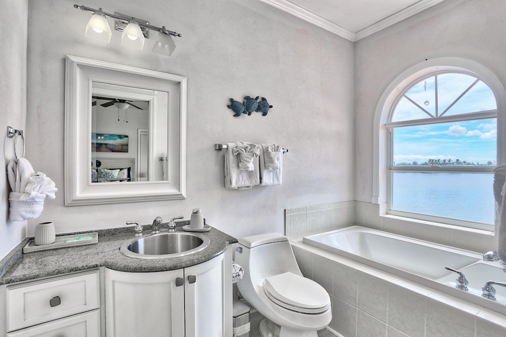 Villa At Bahia Shores-4br