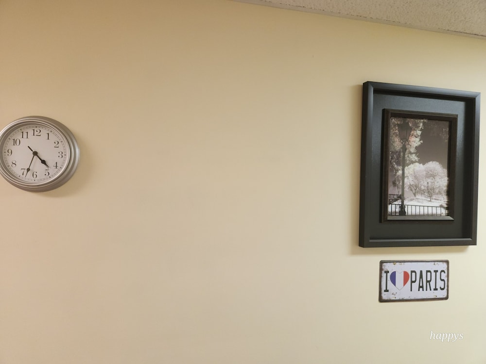 Midway Motel