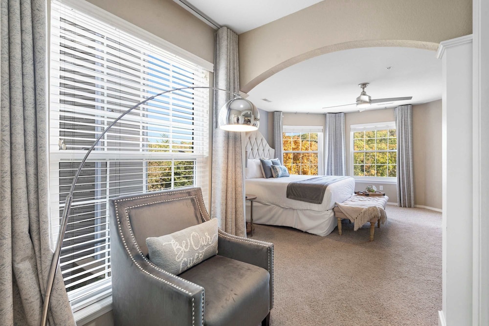 Edgewater Escape Stay for 6