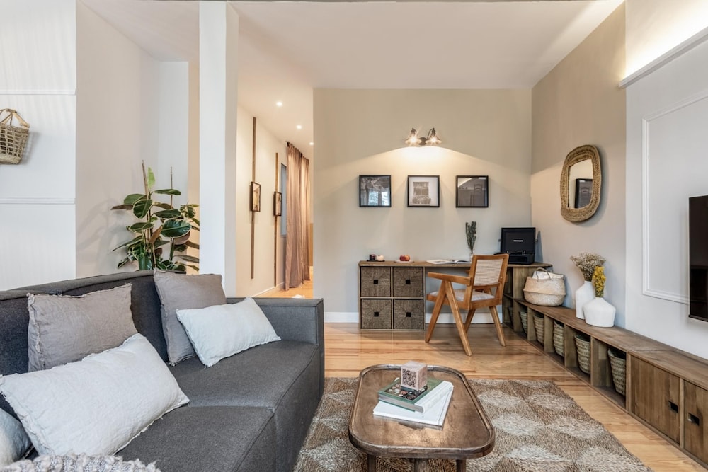 Gazules - 2 Bedrooms in Castellana
