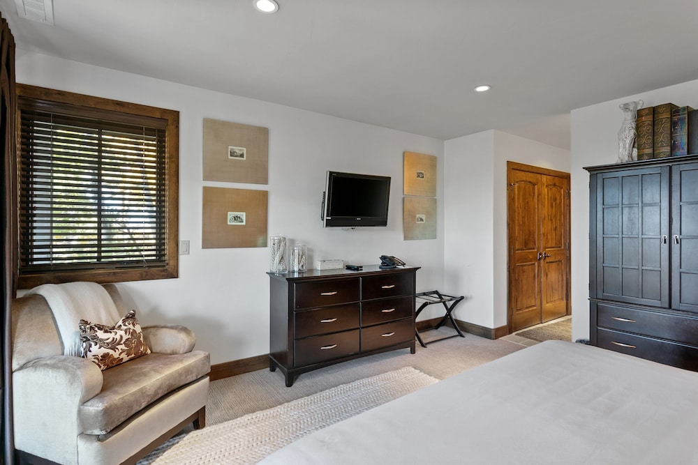 10 - Three Bedroom with Spa Stag Lodge 3 Condo