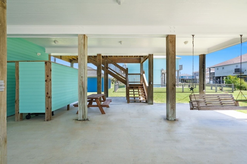 Pelican Post 3 Bedroom Home
