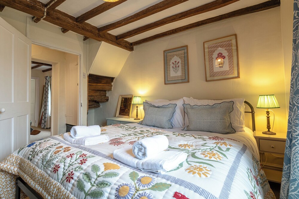 Beautiful 2BD Cottage in the Cotswolds
