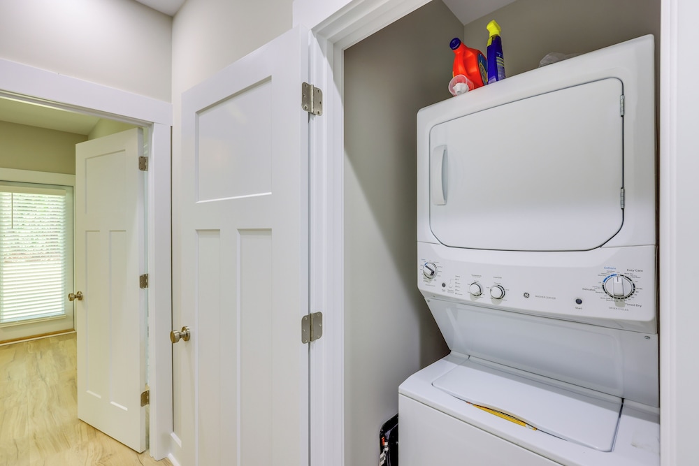 Close to Sports Complex: Modern Millbrook Duplex!